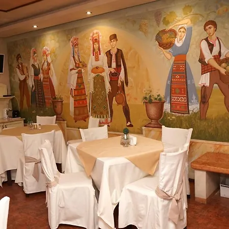 комплекс правешки ханове 3*