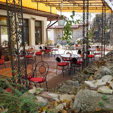 Complex Praveshki Hanove Hotel