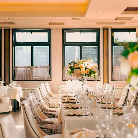 Complex Praveshki Hanove Hotel 3*