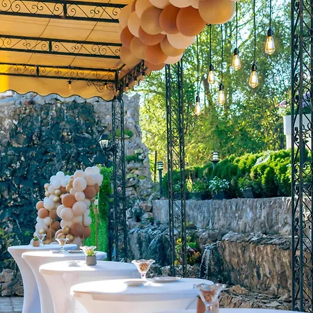 комплекс правешки ханове 3*