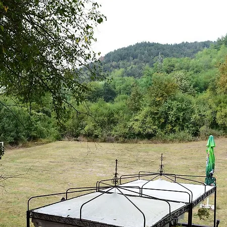 Хотел комплекс правешки ханове 3*