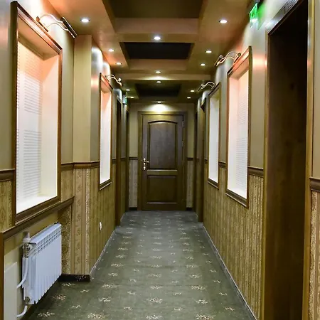 Complex Praveshki Hanove 3*