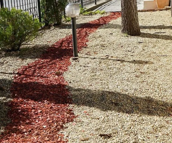 Hotel Complex Praveshki Hanove