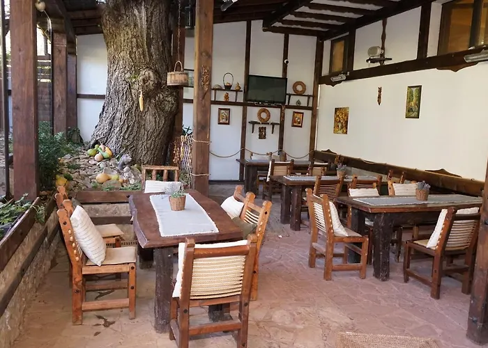 Complex Praveshki Hanove Pravets