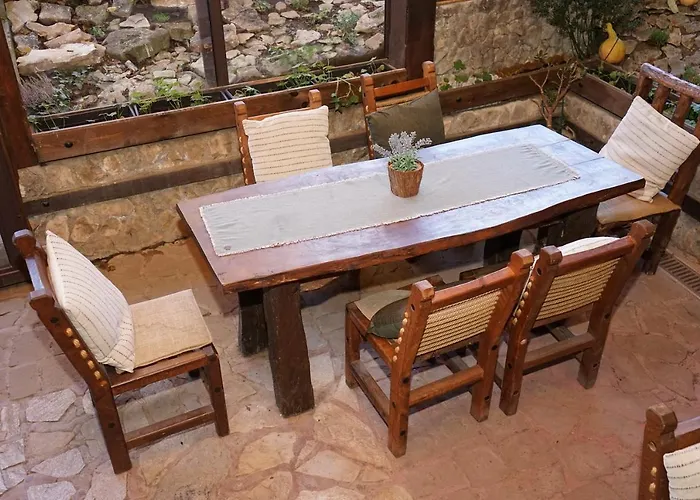 Hotel Complex Praveshki Hanove 3*