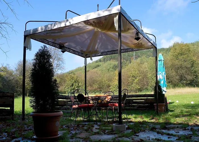 Hotel Complex Praveshki Hanove