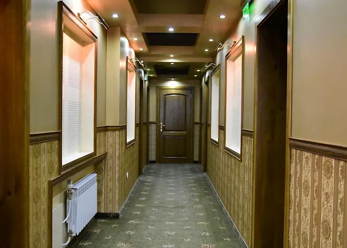 Complex Praveshki Hanove 3*